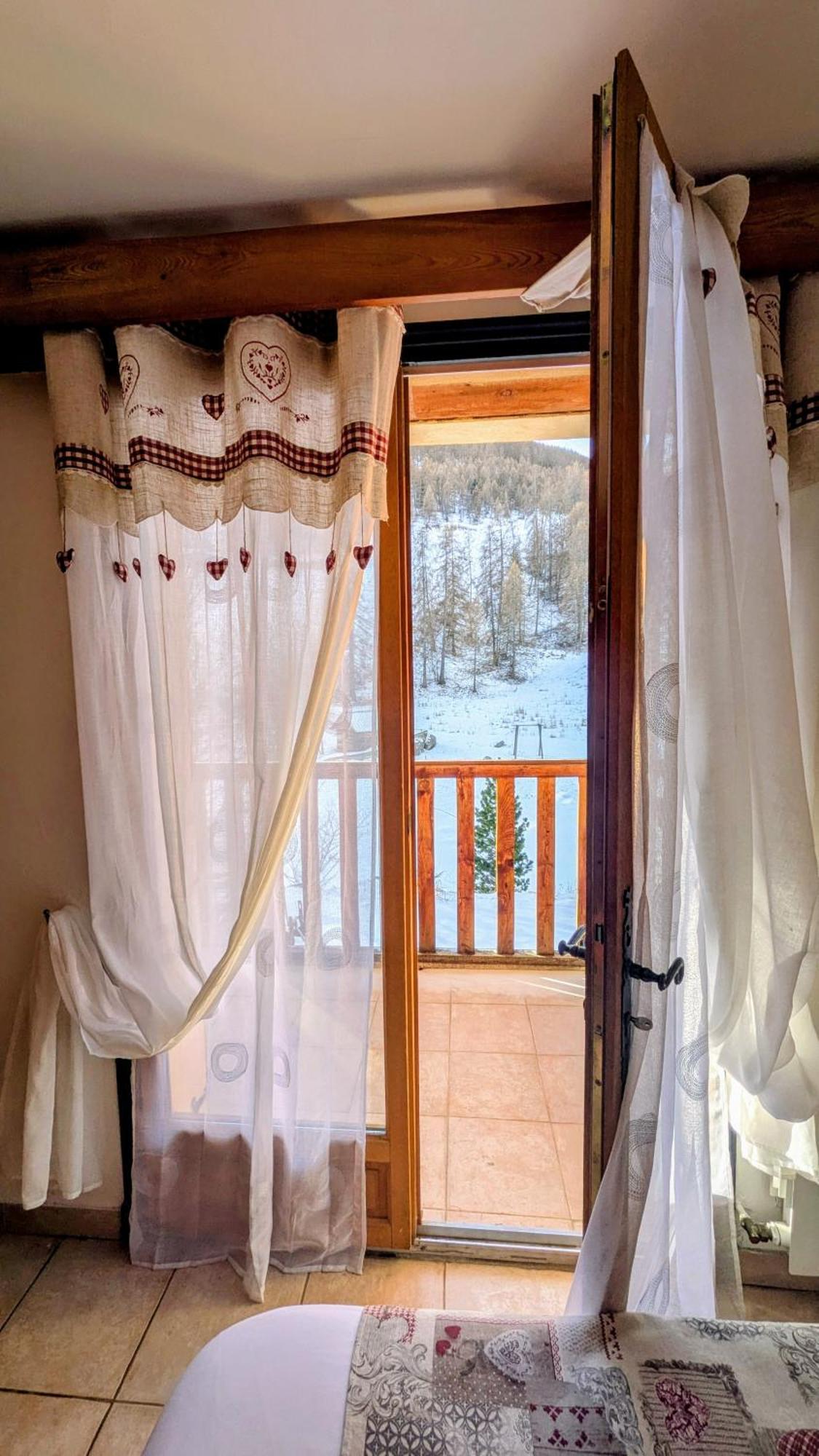 Le Bataclan Hotel Auron Exterior photo
